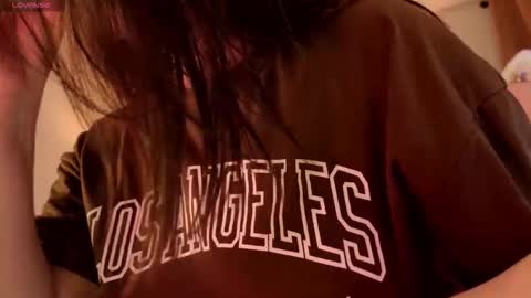 Snapshot of kaylacollins1 chatting on 12.16.25 Kayla online show from 12.16.25