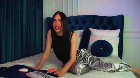 Kayla online show from 07.17.26