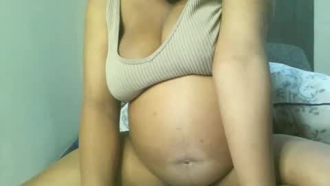 Snapshot of kaylanectah chatting on 10.31.25 kaylanectah online show from 10.31.25