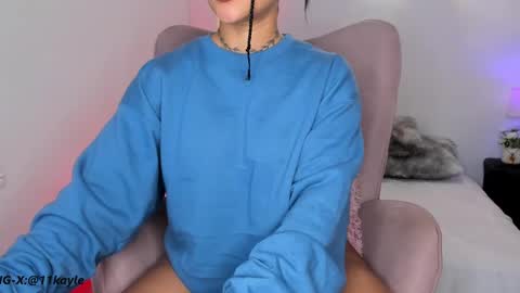 INSTAGRAM AND TW 11kayle online show from 02.15.25