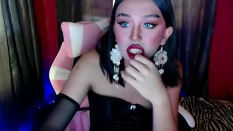 Snapshot of kaylee_sweetandnaughtyone chatting on 03.24.26 Kaylee online show from 03.24.26