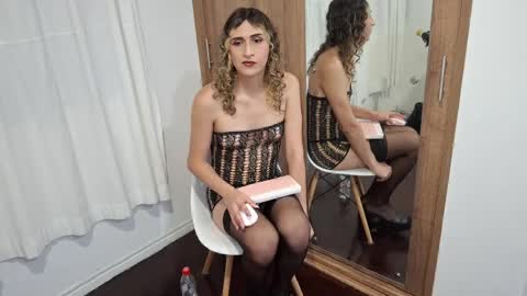 Kaylee Sims online show from 04.11.26