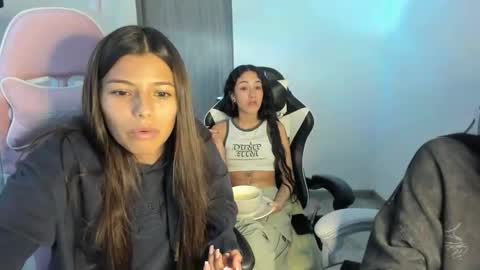 Snapshot of kaylie_xxx chatting on 10.24.25 kaylie online show from 10.24.25