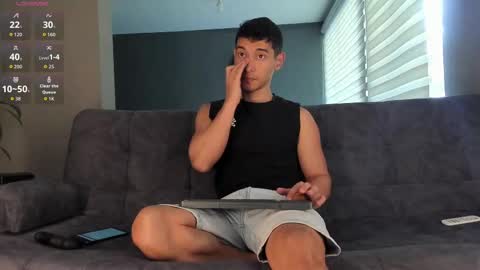 Snapshot of kayn_kalo chatting on 09.19.25 Kayn online show from 09.19.25