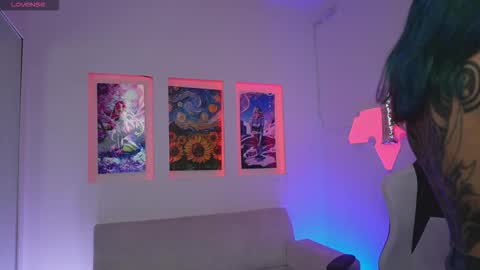 Kayra online show from 12.02.25