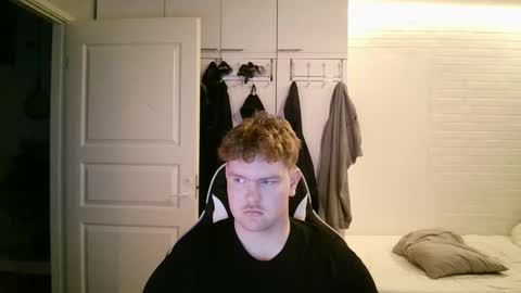 Aatu online show from 11.04.25