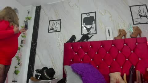 Snapshot of kazsandrah chatting on 04.15.26 KAZSANDRAH online show from 04.15.26