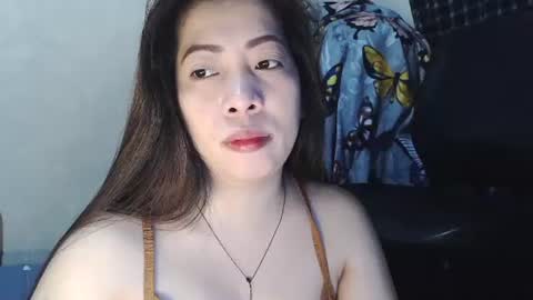 Snapshot of kazzandrasexy chatting on 11.12.25 Kazzandra online show from 11.12.25