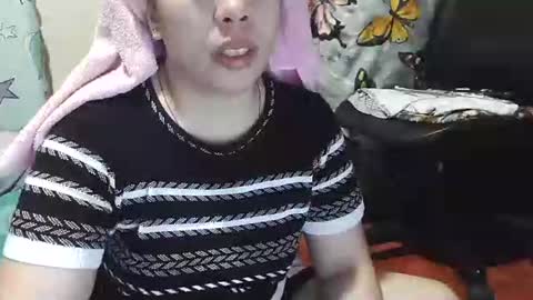 Snapshot of kazzandrasexy chatting on 12.14.25 Kazzandra online show from 12.14.25