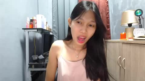 Snapshot of kc_slutmoree chatting on 09.11.25 Its me Cora online show from 09.11.25