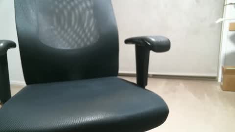 Snapshot of kcufehtohw chatting on 02.10.25 kcufehtohw online show from 02.10.25