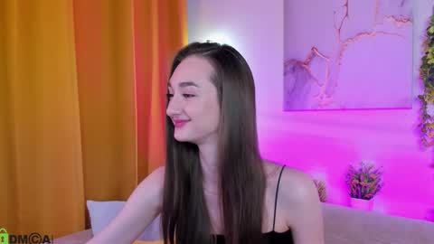 Kelly GMT 2 Su We Th Fr Sa   0300AM-09-00AM   online show from 11.26.25