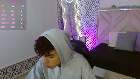 Snapshot of keahi_tay chatting on 02.25.26 keahi online show from 02.25.26