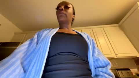 Snapshot of keephimcum69me chatting on 05.18.26 Keephimcum69me online show from 05.18.26