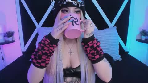 Snapshot of keidy_rose chatting on 11.21.25 Keidy Monday to Saturday from 200 pm to 810pm UTC-5 Colombia Time online show from 11.21.25