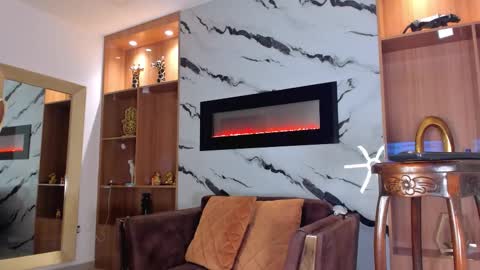 Keila  online show from 11.26.25