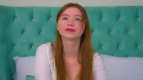 Keira online show from 09.11.25