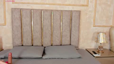 keirahartz online show from 02.21.25