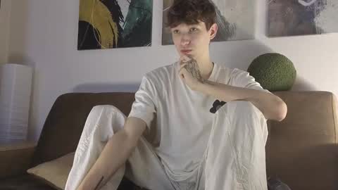 Snapshot of keithcozart1337 chatting on 11.10.25 Mark online show from 11.10.25