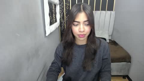 Snapshot of keizy_conte chatting on 12.13.24 K E I Z Y online show from 12.13.24