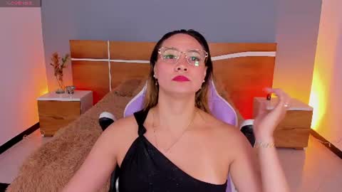 kelly_cute9 online show from 06.29.26