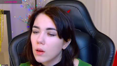 Kelly online show from 12.16.25