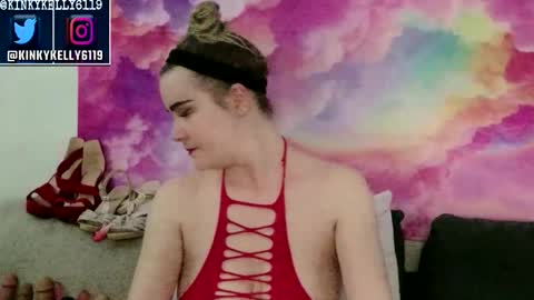 Snapshot of kellylynn76 chatting on 10.28.25 kellylynn76 online show from 10.28.25