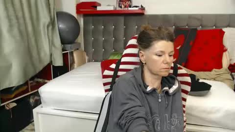 kelly online show from 05.15.26