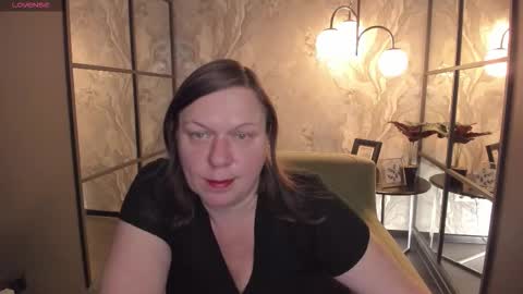 Kelly online show from 10.06.25