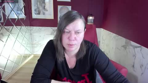 Kelly online show from 10.18.25