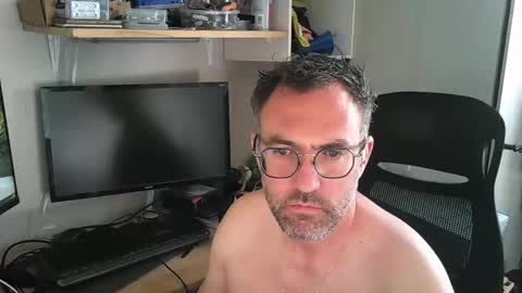 Snapshot of kelvin06133 chatting on 04.30.26 kelvin06133 online show from 04.30.26