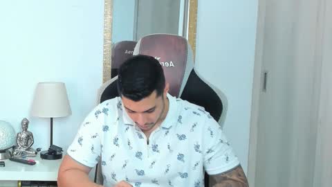 Snapshot of ken_mailik chatting on 01.11.26 ken_mailik online show from 01.11.26