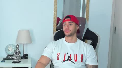 Snapshot of ken_mailik chatting on 02.01.26 ken_mailik online show from 02.01.26