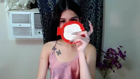 kendal_06 online show from 09.15.25