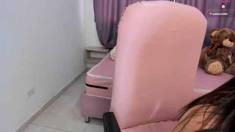 Snapshot of kendal_jhonsson chatting on 12.03.24 kendal_jhonsson online show from 12.03.24