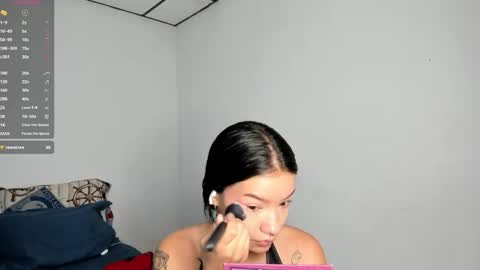 Snapshot of kendalgrey01 chatting on 02.21.25 Kendal online show from 02.21.25