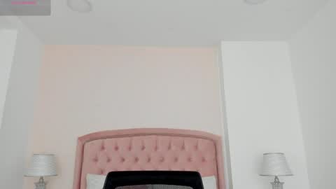 Kendall online show from 11.22.25