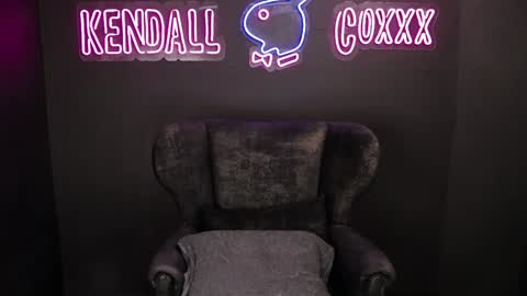 Snapshot of kendall_coxxx chatting on 12.09.24 online show from 12.09.24