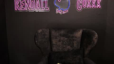 Snapshot of kendall_coxxx chatting on 01.26.25 online show from 01.26.25