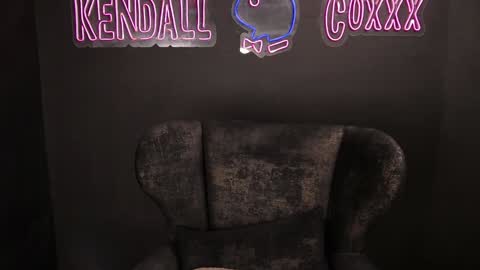 Snapshot of kendall_coxxx chatting on 02.02.25 online show from 02.02.25