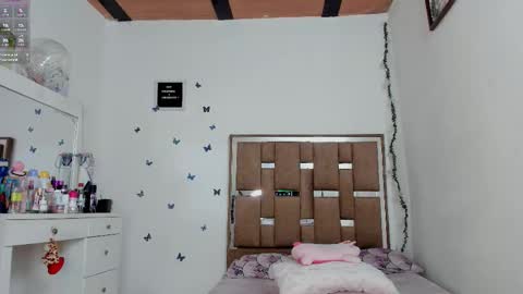 Snapshot of kendall_ewers chatting on 03.08.26 Kendall ewers online show from 03.08.26