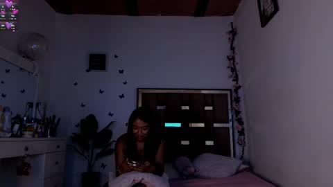 Snapshot of kendall_ewers chatting on 04.11.26 Kendall ewers online show from 04.11.26