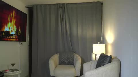 Snapshot of kendall_ruiiz chatting on 09.15.25 Andrea online show from 09.15.25