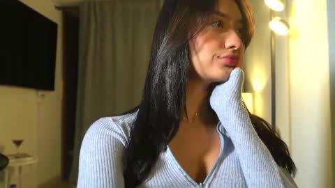 Snapshot of kendall_ruiiz chatting on 09.20.25 Andrea online show from 09.20.25