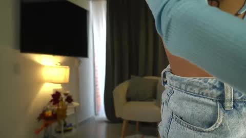 Snapshot of kendall_ruiiz chatting on 11.13.25 Andrea online show from 11.13.25