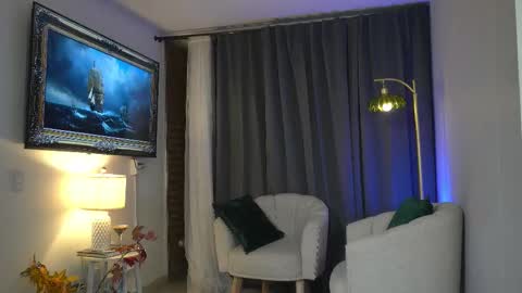 Snapshot of kendall_ruiiz chatting on 12.15.25 Andrea online show from 12.15.25