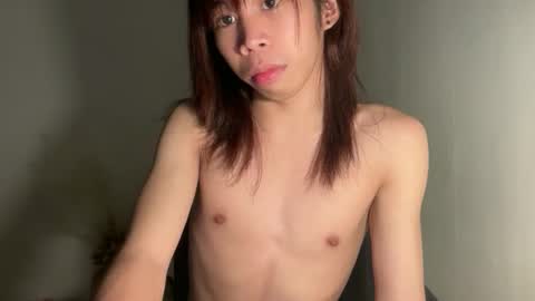 Snapshot of kendall_sue chatting on 09.17.25 kendall_sue online show from 09.17.25