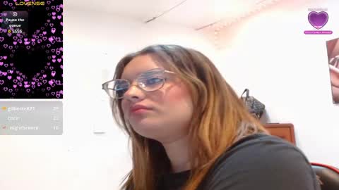 Snapshot of kendallclark03 chatting on 01.06.25 kendall online show from 01.06.25