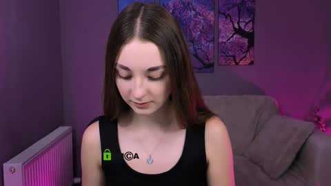 Kendal online show from 11.22.25