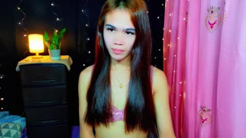 Kendall  online show from 02.12.26